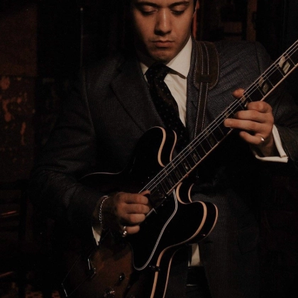 Jad Tariq @ The Hog Wallow Pub